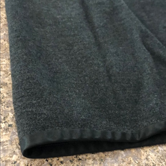 Freeport Studio By L. L. Bean 2 Piece Gray Suit - Picture 14 of 16